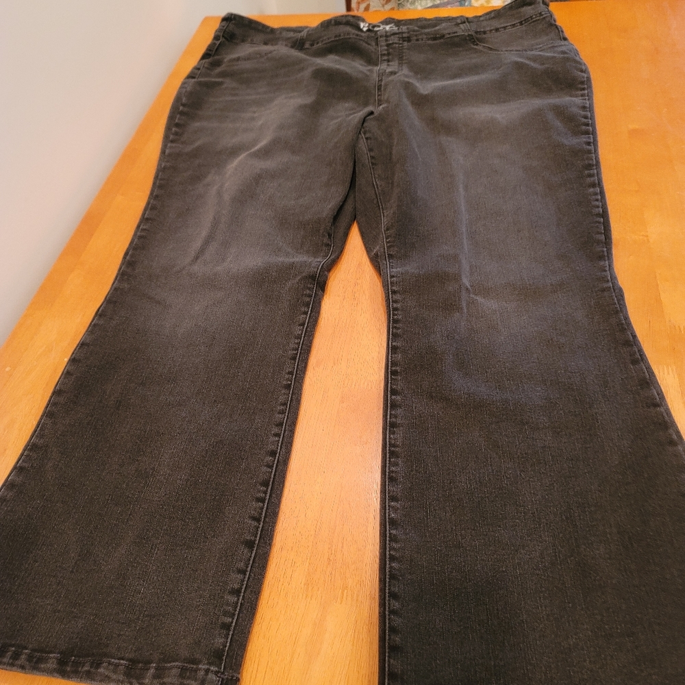 New! Ladies jeans